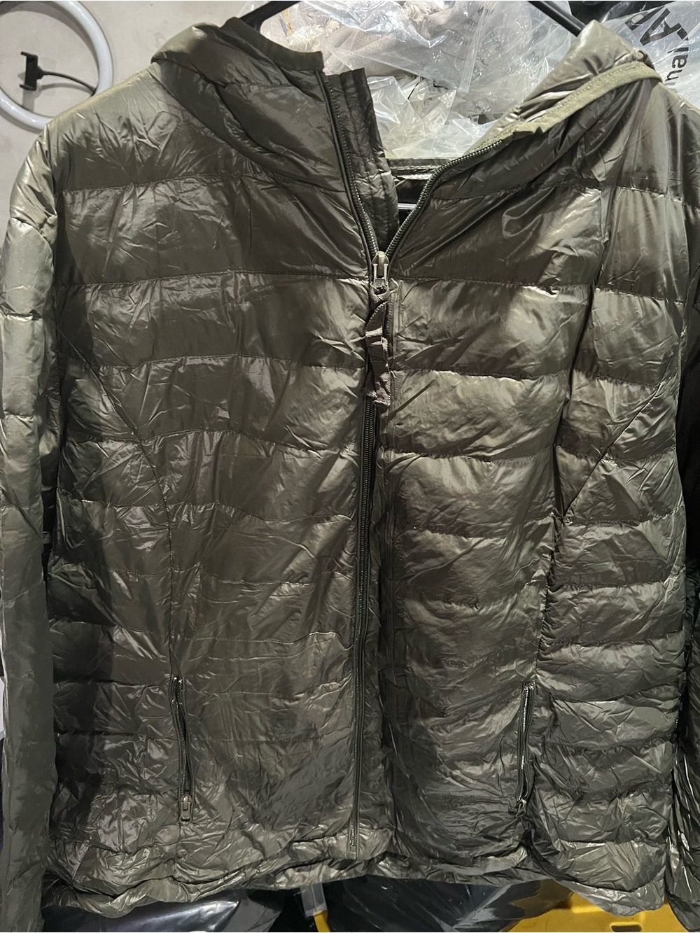 Lightweight packable Quilted Hooded Jacket — Olive Green